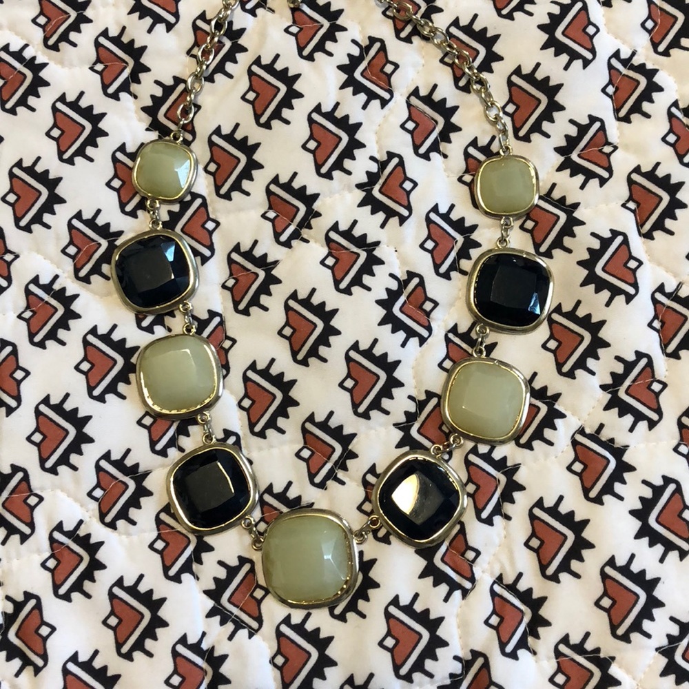 Green and blue necklace